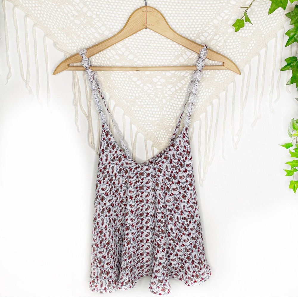 LA Hearts Criss-Cross Paisley Tank Top